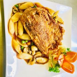 King Men - Knusprige Ente mit frischen Spargeln