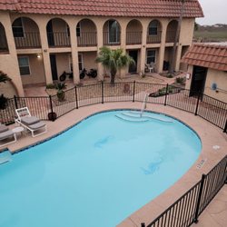 Seahorse Condominiums - Pool area
