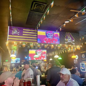 Doyle's Pub and Grub - TVs - Cuban Near Me - Myrtle Beach, South Carolina