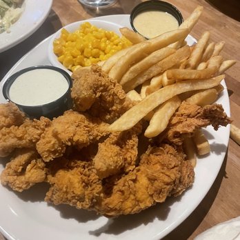 Cheddar's Scratch Kitchen - Chicken Tender Platter (No. 8 Special) - Comfort Food Near Me - Florence, Kentucky