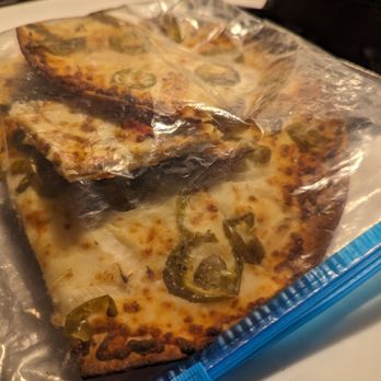 Domino's Pizza - NOT A HAND TOSSED PIZZA WE ORDERED BUT A THIN CRUST PIZZA...BAD CUSTOMER SERVICE - Pizza Near Me - Highland, California