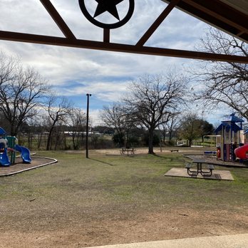 Johnson City Community Park - Tennis Near Me - Johnson City, Texas