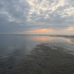 The Laughing King - A fine sunset over the bay.