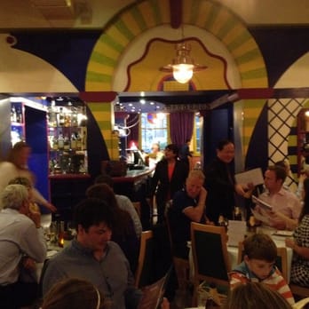 Cafe Spice Namaste - Inside the restaurant - Indian Near Me - London, XGL