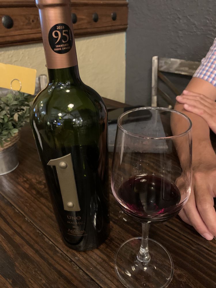 THE EMPTY GLASS 34 Photos & 87 Reviews 104 Market St, Tomball