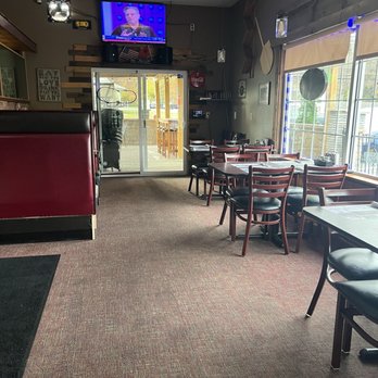 Epicure Pizza - Salad Near Me - Thomaston, Connecticut