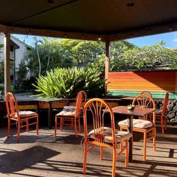 Imua Coffee Roasters - Outdoor seating area - Coffee & Tea Near Me - Kapaa, Hawaii