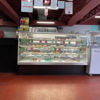 Julie Darling Donuts - Ordering counter - Donuts Near Me - Chattanooga, Tennessee