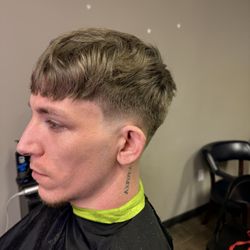 Low fade messy crop