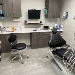 Luminous Smiles Dental Studio by Dr Joseph Liu - Operatory
