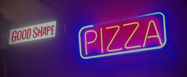 Good Shape Pizza by null