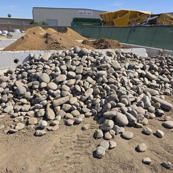 VelasCo Materials - Arizona River Rock - Building Supplies Near Me - Perris, California