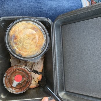 MacQue's Barbeque - Tri tip and Mac and cheese. - Barbeque Near Me - Elk Grove, California