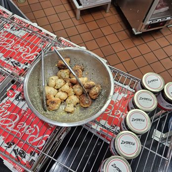 Rose City Pizza - Garlic knots - Pizza Near Me - Covina, California Rose City Pizza - Garlic knots - Pizza Near Me - Covina, California