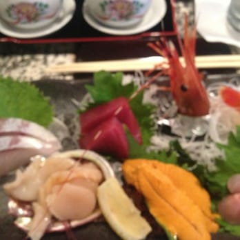 Taka - Chef's choice for me. Includes live shrimp (it's moving), clam and Uni - Sushi Bars Near Me - San Diego, California Taka - Chef's choice for me. Includes live shrimp (it's moving), clam and Uni - Sushi Bars Near Me - San Diego, California
