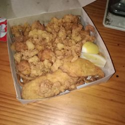 Sandbar Seafood - Mixed fried seafood. Shrimp, scallops, clam strips and onion rings. Also filets. Cooked perfectly.
