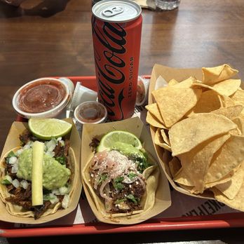 Hard Rock Casino Tejon - Al pastor, carnitas, chips and crappy salsa. - Casinos Near Me - Mettler, California Hard Rock Casino Tejon - Al pastor, carnitas, chips and crappy salsa. - Casinos Near Me - Mettler, California