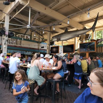 Down the Hatch Maui - This is the place! - Seafood Near Me - Lahaina, Hawaii