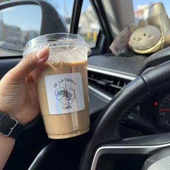 De La Tierra Cafe - Horchata Latte - Coffee & Tea Near Me - Los Angeles, California De La Tierra Cafe - Horchata Latte - Coffee & Tea Near Me - Los Angeles, California