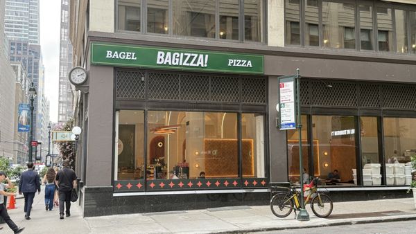 Bagizza Bagels & Pizza by null