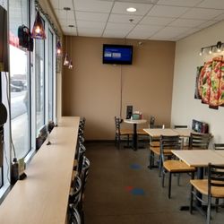 Zaleski Bros - Front seating area