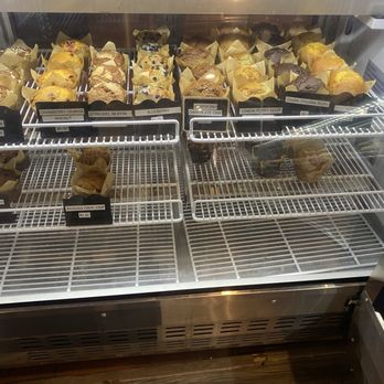 Sirens Java & Tea - Pastry case - Coffee & Tea Near Me - San Pedro, California