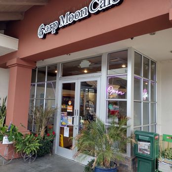 Carp Moon Cafe - Coffee & Tea Near Me - Carpinteria, California