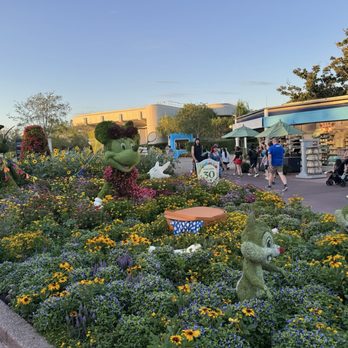 EPCOT - Flower & Garden display, this was super fun to see the Disney characters shaped and formed. - Amusement Parks Near Me - Lake Buena Vista, Florida EPCOT - Flower & Garden display, this was super fun to see the Disney characters shaped and formed. - Amusement Parks Near Me - Lake Buena Vista, Florida