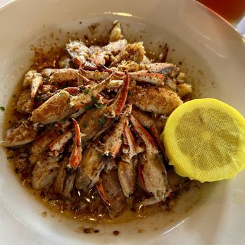Joey D's Oak Room - Garlic Crab Claws - Steakhouses Near Me - Atlanta, Georgia