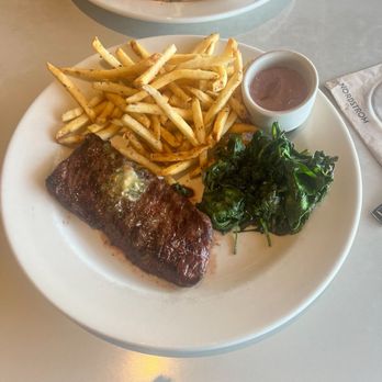 Bazille at Nordstrom - Chefs featured steak 7 ounce with fries, Aioli dip and spinach - New American Near Me - Torrance, California