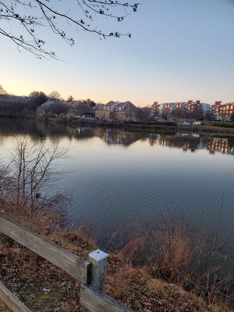 LAUREL LAKE Updated September 2024 10 Photos 8385 Cherry Ln