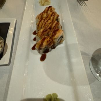 Firefly - sunburn roll - Steakhouses Near Me - Panama City Beach, Florida Firefly - sunburn roll - Steakhouses Near Me - Panama City Beach, Florida