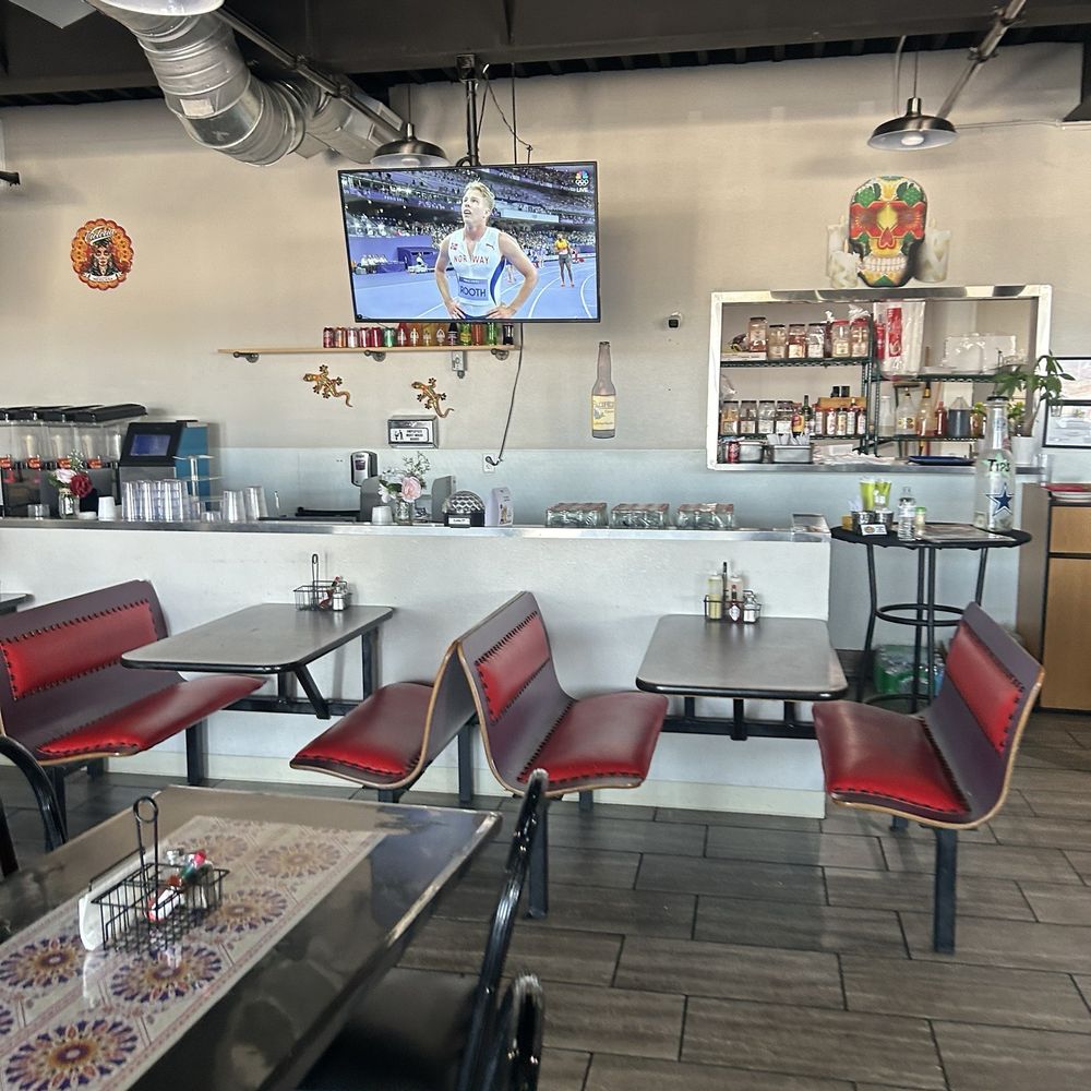 Knockout Tacos - Inside - Mexican Near Me - Irving, Texas Knockout Tacos - Inside - Mexican Near Me - Irving, Texas