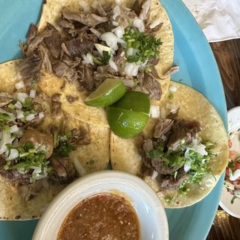 Avocado's Mexican Restaurant - Carnitas tacos (not as delicious as I expected) - Mexican Near Me - Everett, Washington Avocado's Mexican Restaurant - Carnitas tacos (not as delicious as I expected) - Mexican Near Me - Everett, Washington