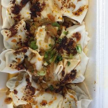 White Bear - Wontons w/ hot chili oil = one of my favorite foods ever - Chinese Near Me - Flushing, New York White Bear - Wontons w/ hot chili oil = one of my favorite foods ever - Chinese Near Me - Flushing, New York