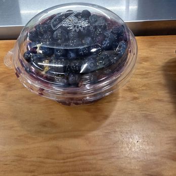 Playa Bowls - Playa Pitaya without strawberries - Juice Bars & Smoothies Near Me - Raleigh, North Carolina