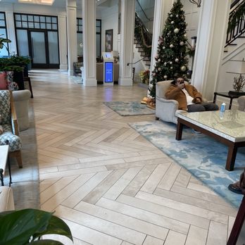Hotel Atwater - Lobby Area - Hotels Near Me - Avalon, California Hotel Atwater - Lobby Area - Hotels Near Me - Avalon, California