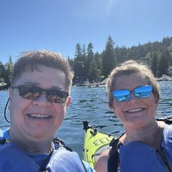 Deep Cove Kayak Centre - Deep Cove Kayaking, BC