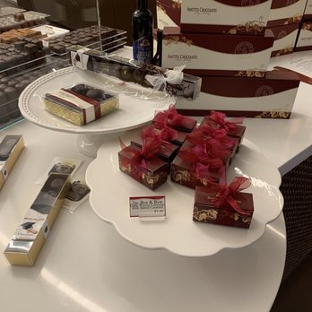 Anettes Chocolates - Candy Stores Near Me - Napa, California