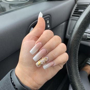 Got Nails ! - ombré with gold flakes. powder not polish! - Nail Salons Near Me - Salem, Oregon