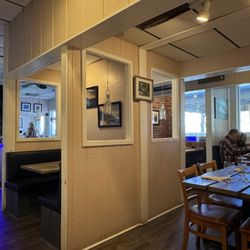 Millie's Restaurant and Catering - Restaurant and bar interior