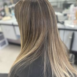 Elkae Salon - Color by Leah #balayage