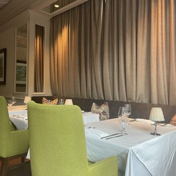 Gabrielle - Intimate seating - Southern Near Me - Charleston, South Carolina