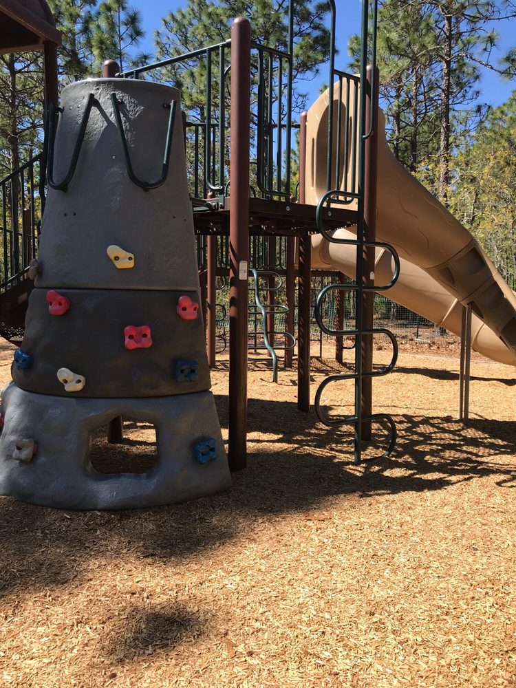 HALYBURTON PARK 18 Photos & 17 Reviews 4099 S 17th St, Wilmington