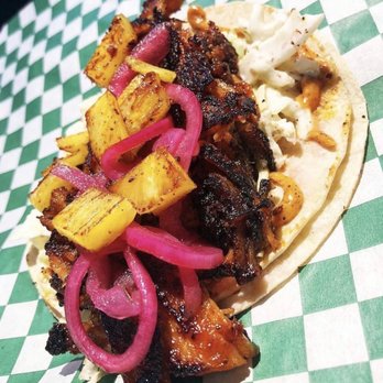 A Moveable Feast - Pulled pork tacos - New American Near Me - Lodi, California