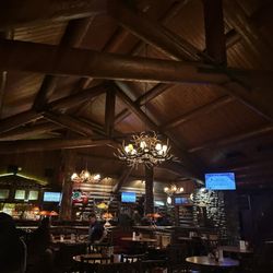 Sportsman's Grille - Main dining at Sportsman's Grill