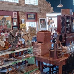 Crooked Creek Antique