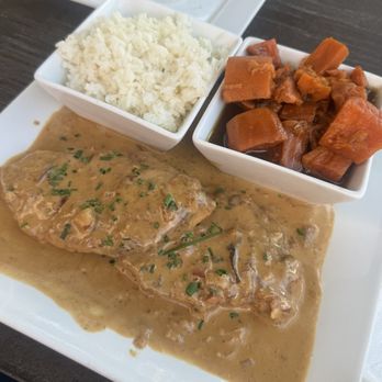 Georgia's Restaurant - Smothered Pork Chops - Soul Food Near Me - Irvine, California Georgia's Restaurant - Smothered Pork Chops - Soul Food Near Me - Irvine, California