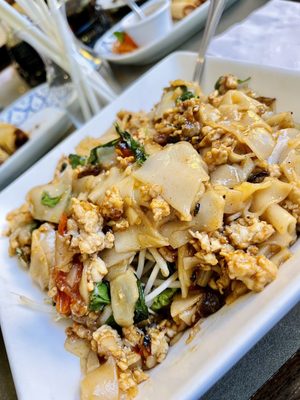 Thai Basil by null