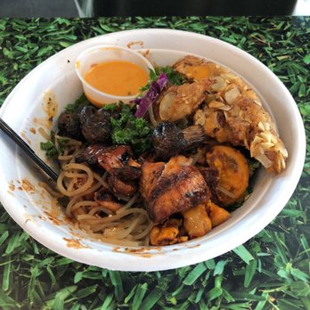 Fresh Kitchen - Make your own bowl of yummy healthy Gluten Free food? Yes! Yes I will! Yumm!! - Vegetarian Near Me - Boca Raton, Florida Fresh Kitchen - Make your own bowl of yummy healthy Gluten Free food? Yes! Yes I will! Yumm!! - Vegetarian Near Me - Boca Raton, Florida